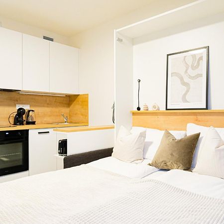 Mymozart Apartments Prague By Rentero Property Εξωτερικό φωτογραφία