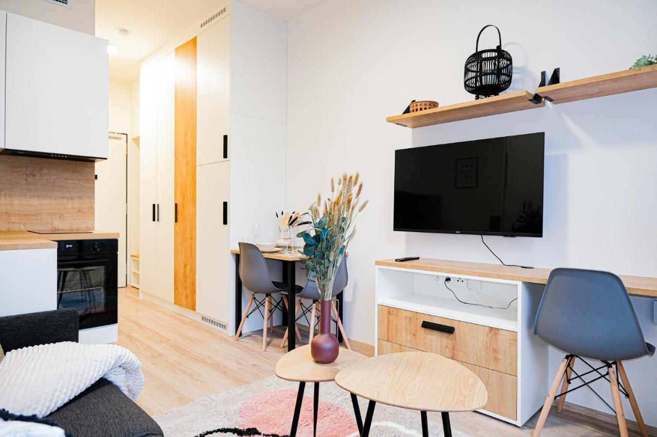 Mymozart Apartments Prague By Rentero Property Εξωτερικό φωτογραφία