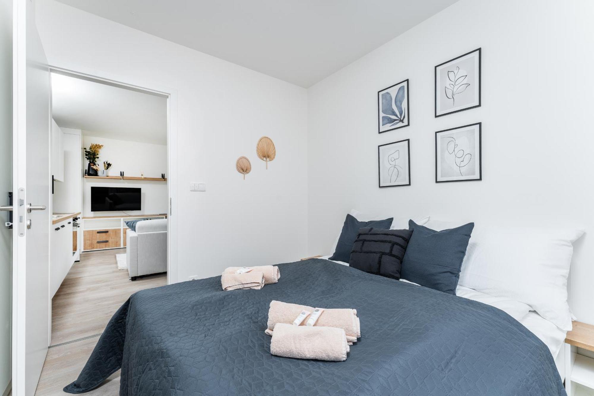 Mymozart Apartments Prague By Rentero Property Εξωτερικό φωτογραφία