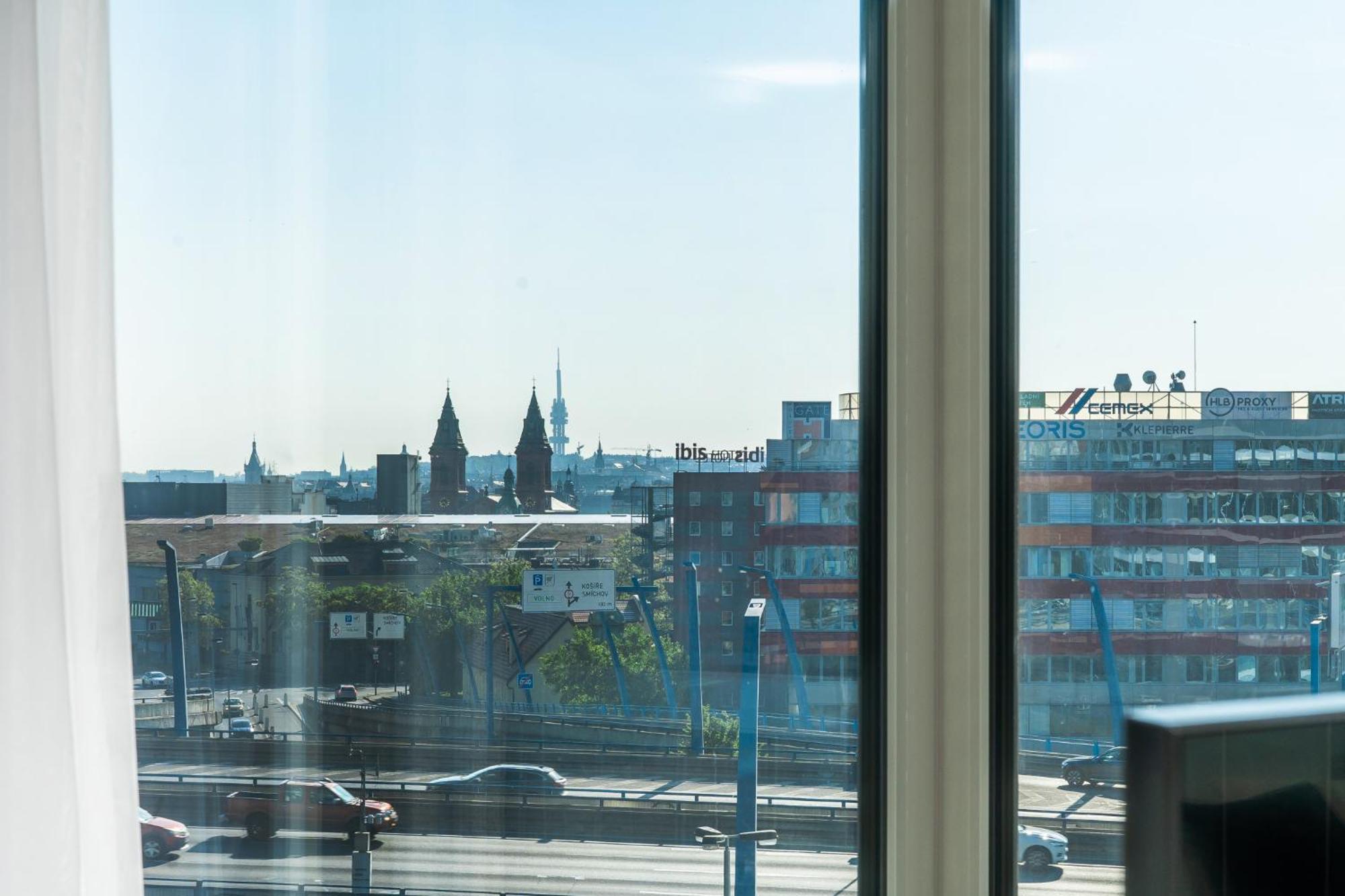 Mymozart Apartments Prague By Rentero Property Εξωτερικό φωτογραφία